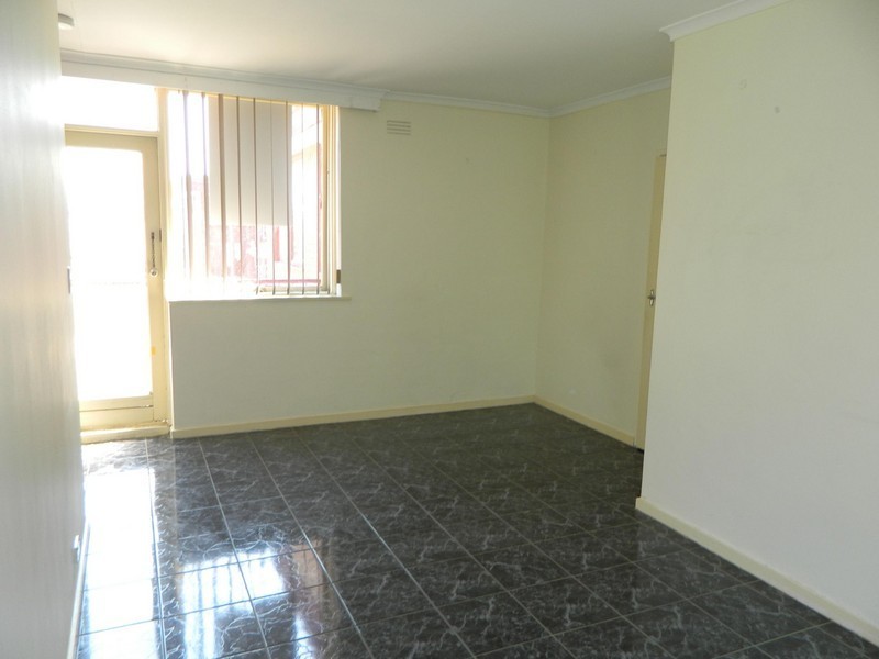 10/11 Owen Street, Footscray VIC 3011