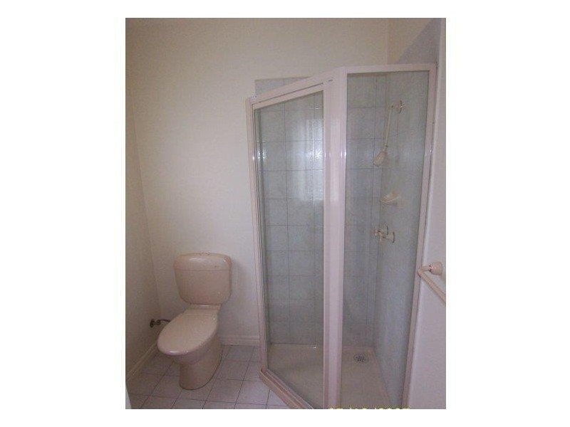 2/57 Mitchell  Parade, Pascoe Vale South VIC 3044