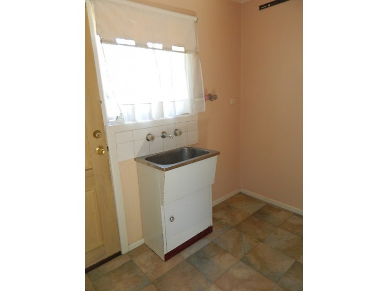 3/32 Edward Street, Essendon VIC 3040