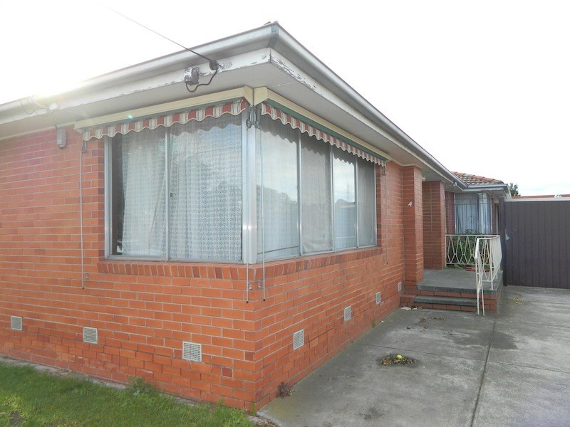 4 Birch Avenue, Tullamarine VIC 3043