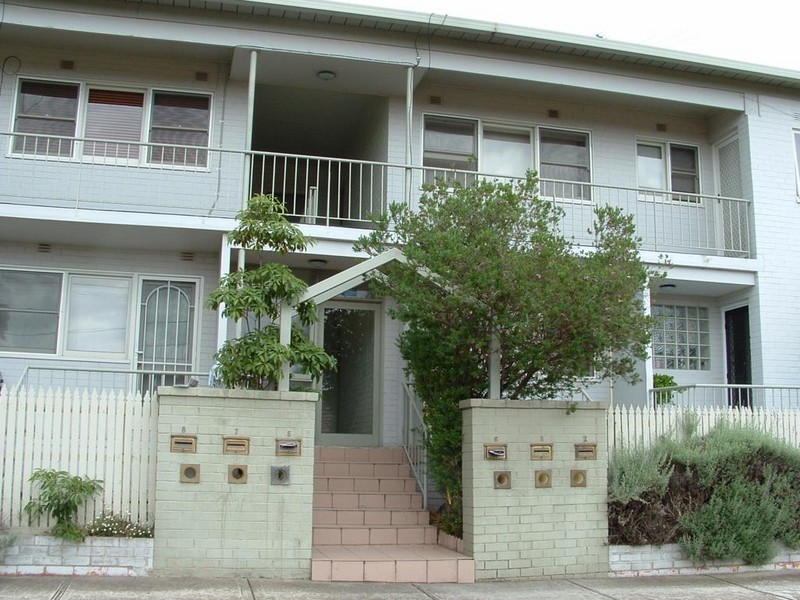 5/18 Gillies Street, Essendon VIC 3040