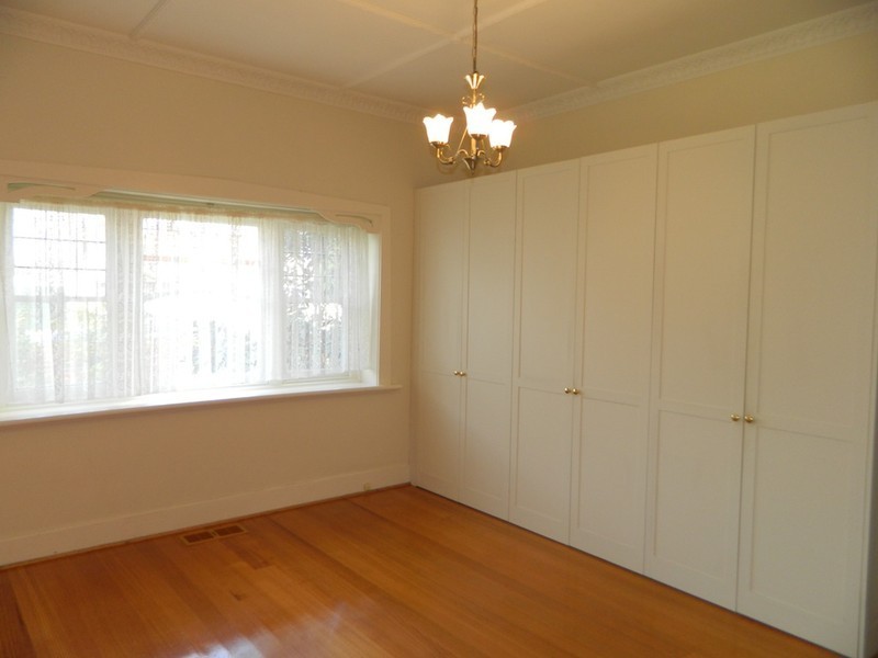 35 Mantell Street, Moonee Ponds VIC 3039