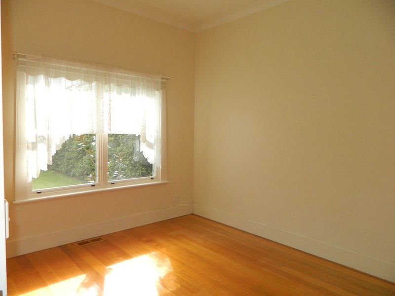 35 Mantell Street, Moonee Ponds VIC 3039