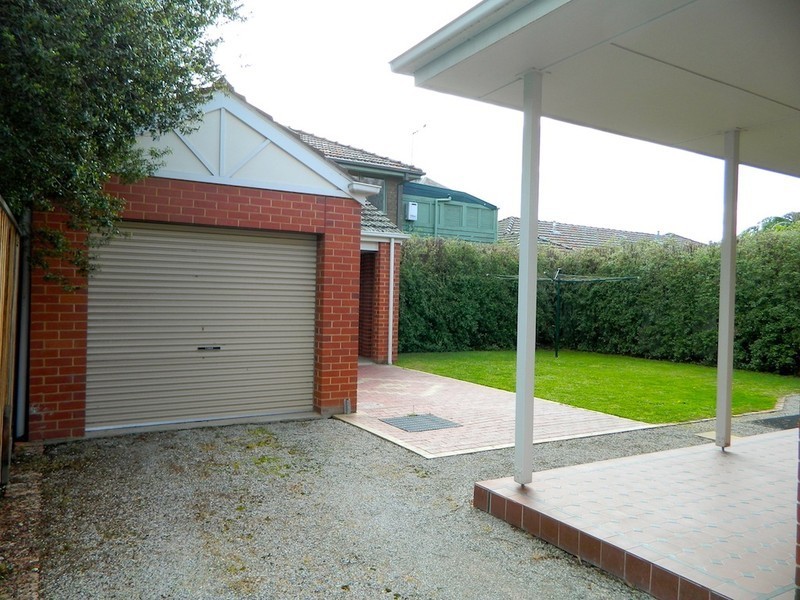 35 Mantell Street, Moonee Ponds VIC 3039