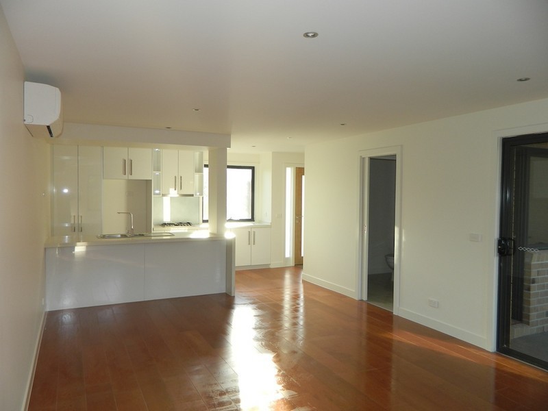 4/62 Fairmount Street, Hadfield VIC 3046