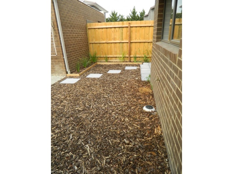 5/26-28 Henderson Road, Tullamarine VIC 3043