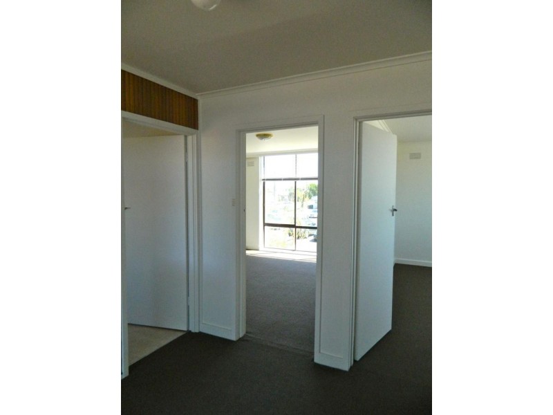 6/7 Fawkner Street, Aberfeldie VIC 3040