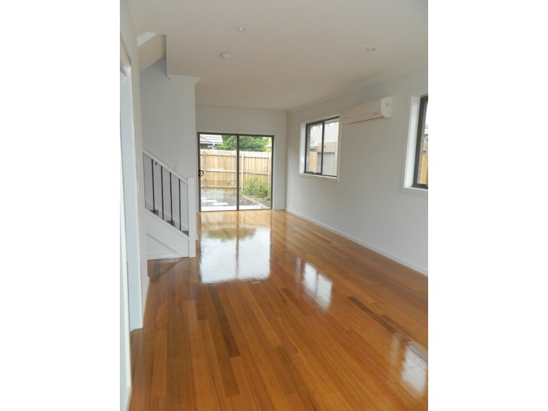 4/26-28 Henderson Rd, Tullamarine VIC 3043