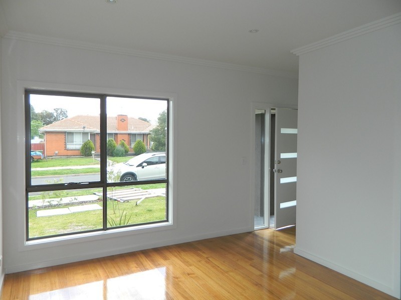 4/26-28 Henderson Rd, Tullamarine VIC 3043