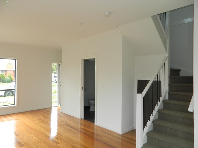 4/26-28 Henderson Rd, Tullamarine VIC 3043