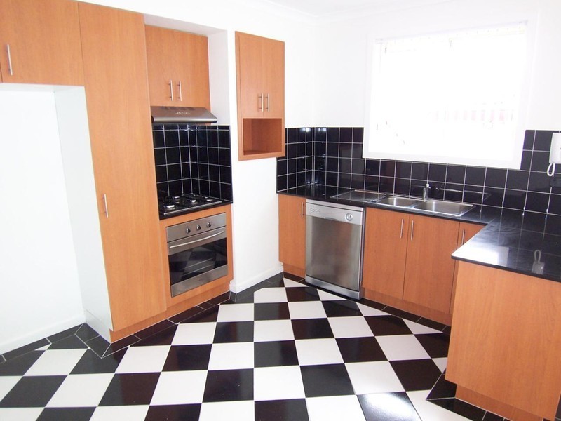 375 Mascoma Street, Strathmore VIC 3041