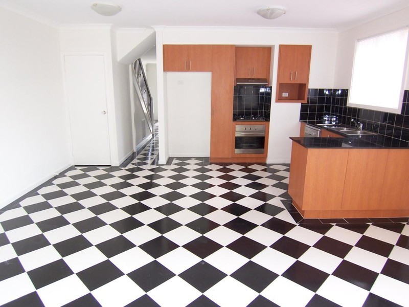 375 Mascoma Street, Strathmore VIC 3041