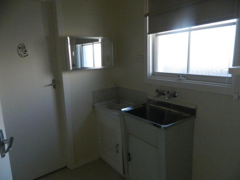 9/2 Salisbury Street, Glenroy VIC 3046