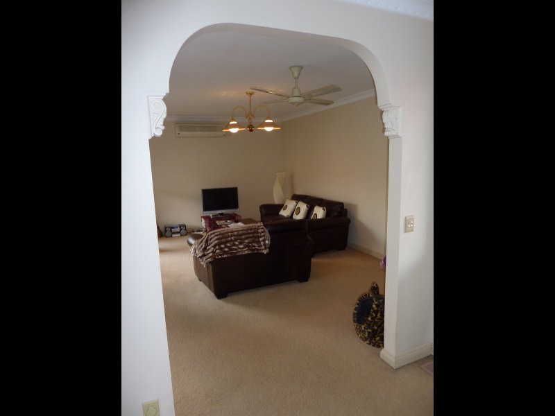 2/26 Violet Street, Essendon VIC 3040