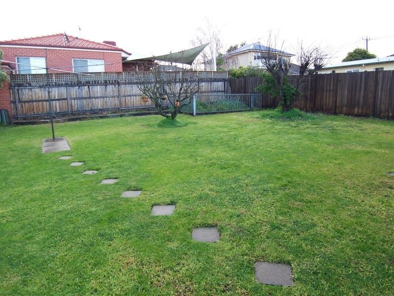 53 Deakin Street, Essendon VIC 3040