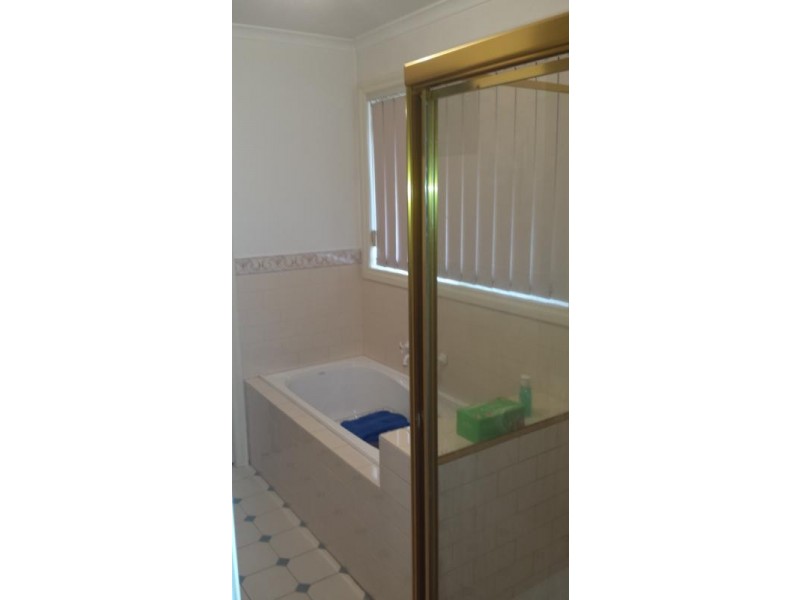 1/30 Bulla Road, Strathmore VIC 3041