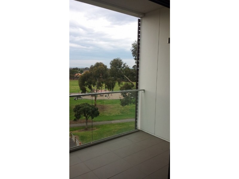 207/1044 Mt Alexander Road, Essendon VIC 3040