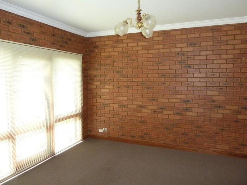 1/31 Ramsay Street, Essendon VIC 3040