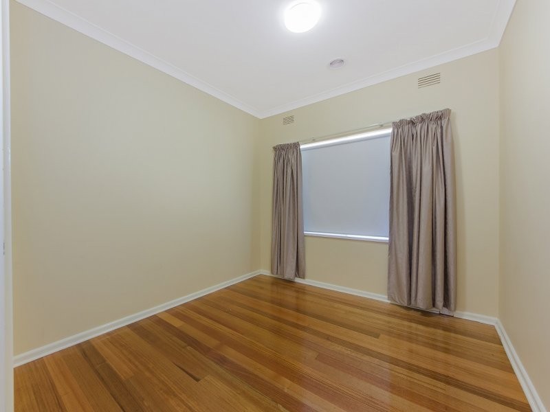 2/4 O’Shannassy Street, Essendon VIC 3040