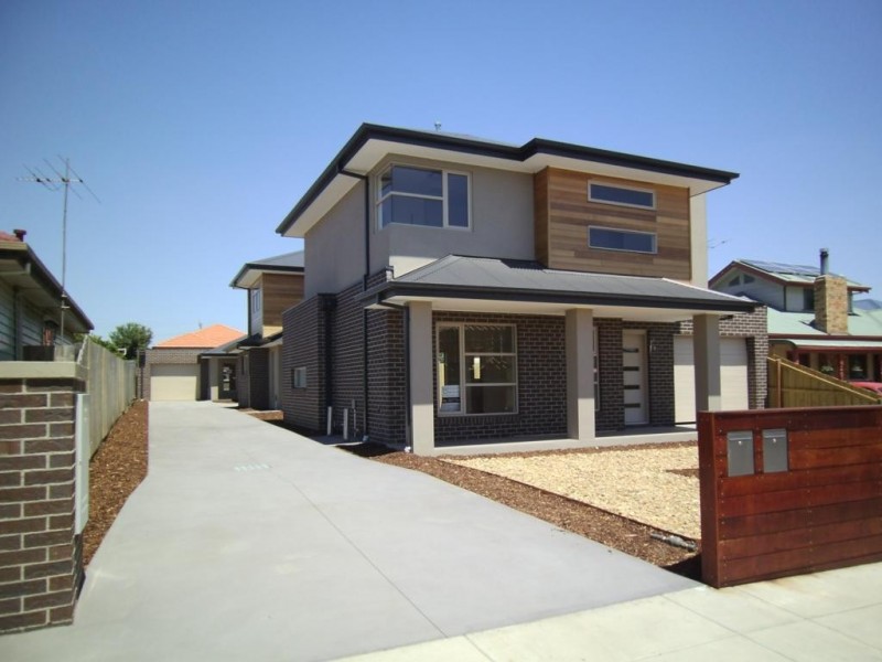 1/35 Hart Street, Airport West VIC 3042