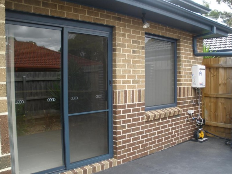 2/37 Clovelly Avenue, Glenroy VIC 3046