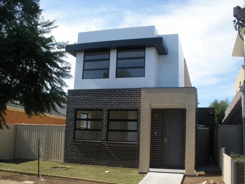 8B Huntly Street, Moonee Ponds VIC 3039
