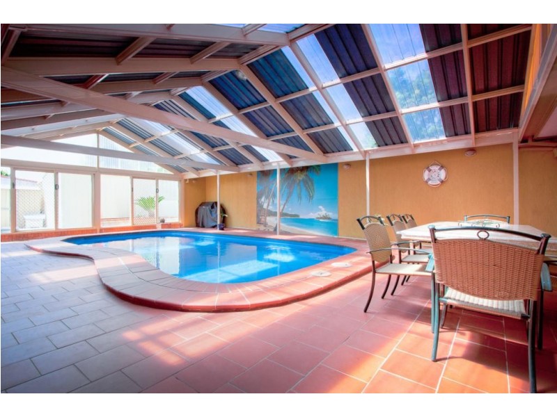 18 Penshurst Court, Hillside VIC 3037