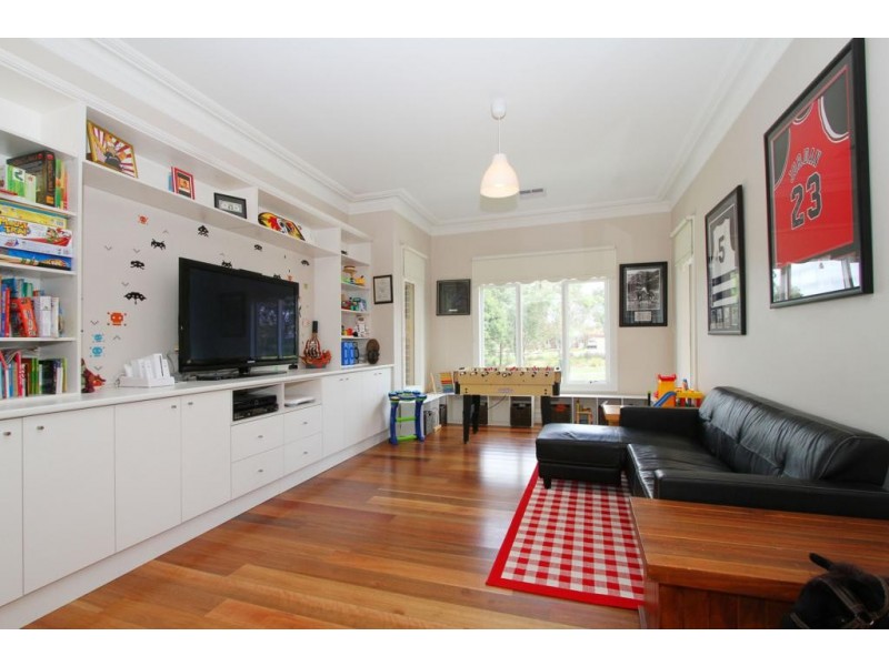 20 Highbury Drive, Hillside VIC 3037