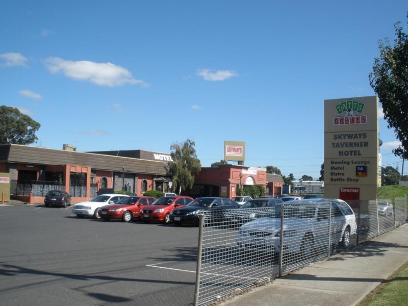 Lots 2,3,4,/1 Warwick Place, Tullamarine VIC 3043