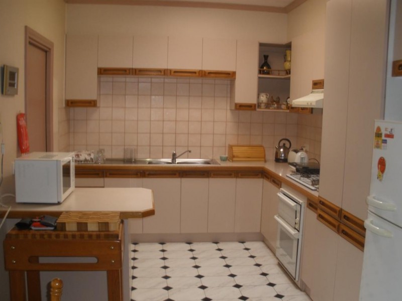 3/18 Bowes Avenue, Airport West VIC 3042