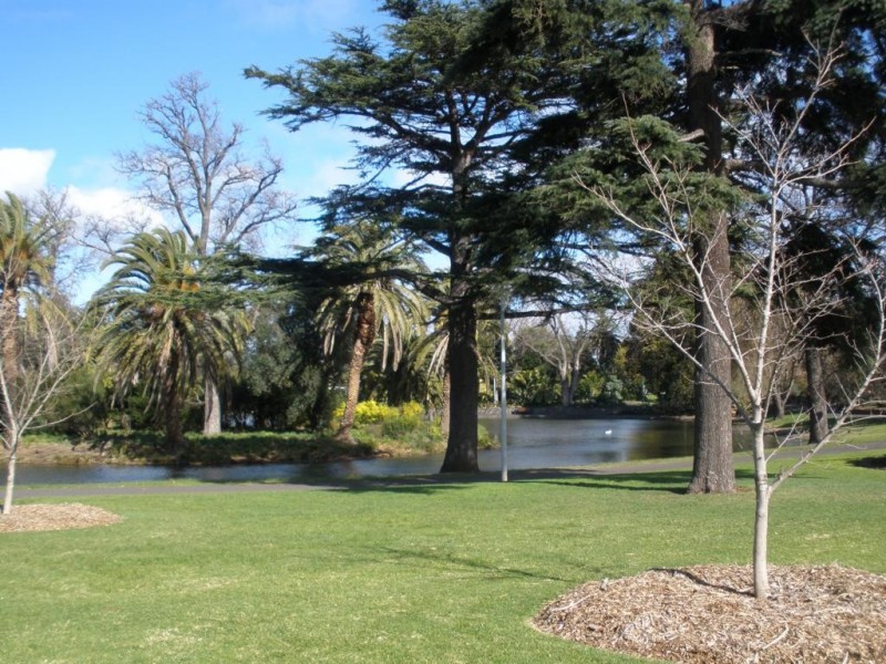 11/14 Hutcheson Street, Moonee Ponds VIC 3039