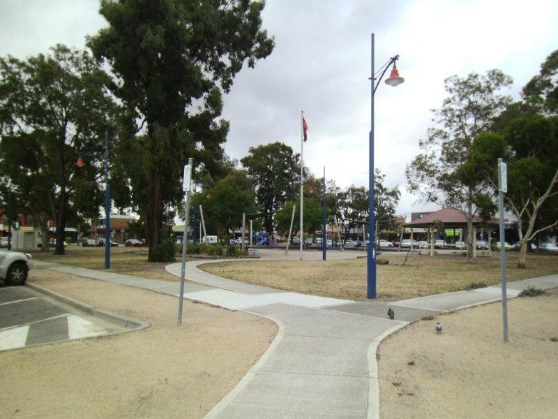 11 Wingara Avenue, Keilor East VIC 3033