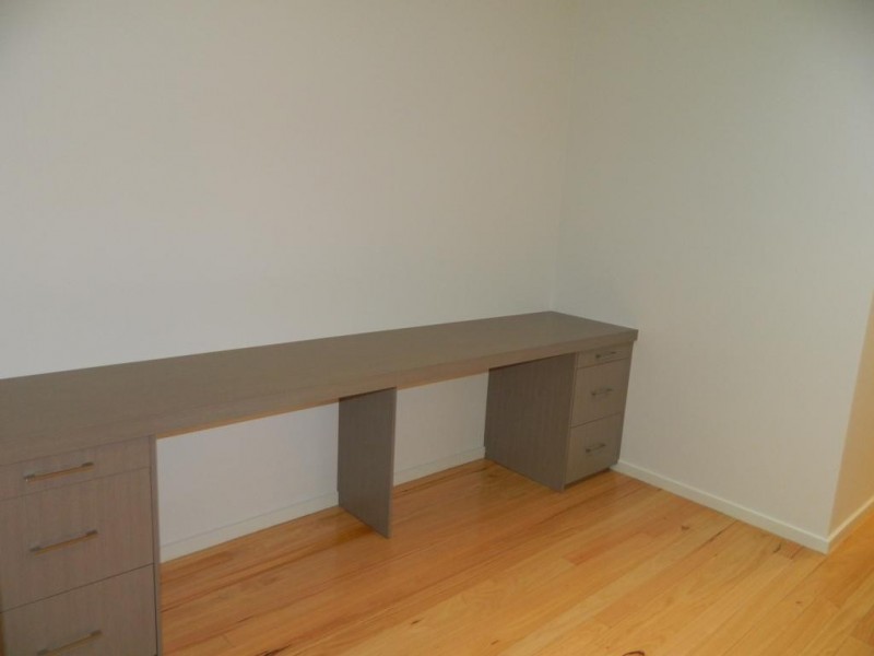 13 White Street, Avondale Heights VIC 3034