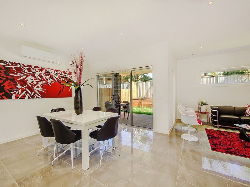 13B Lind Street, Strathmore VIC 3041