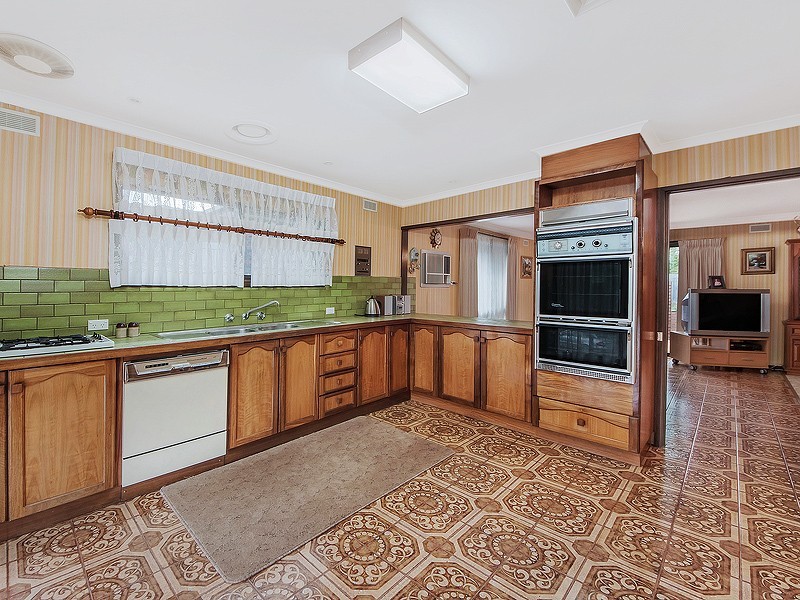 12 Antares Court, Aberfeldie VIC 3040