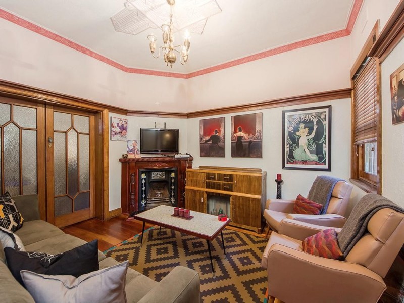 230 Pascoe Vale Road, Essendon VIC 3040