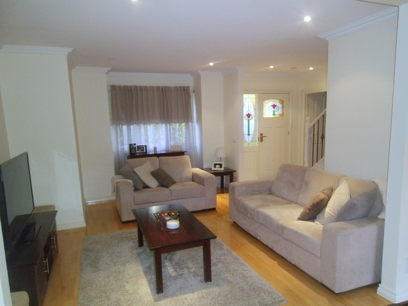 2/14 Fawkner St, Aberfeldie VIC 3040