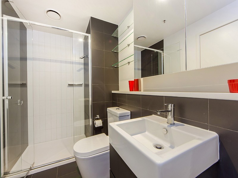 305/55 Collins street, Essendon VIC 3040
