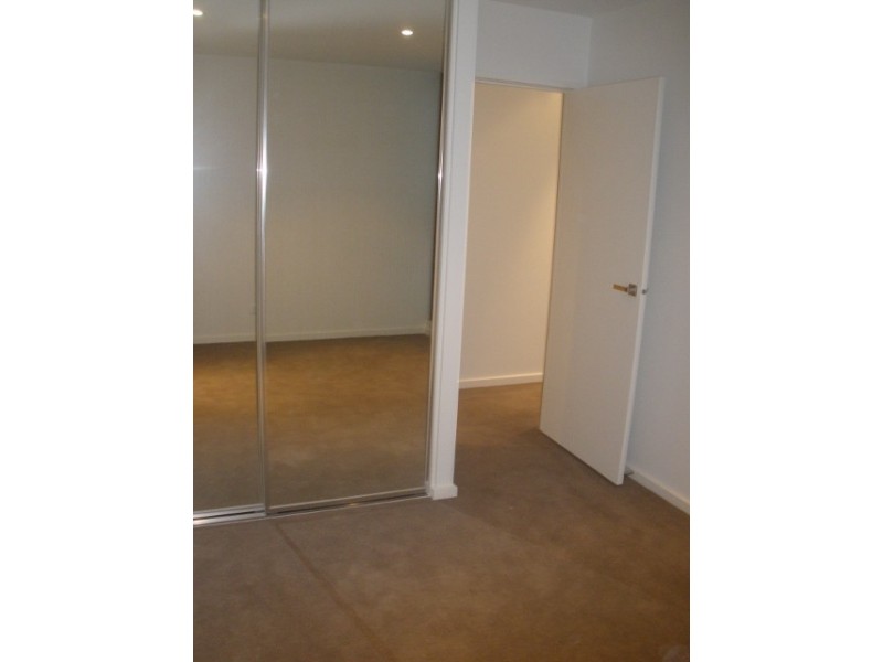 28/100 Keilor Road, Essendon North VIC 3041