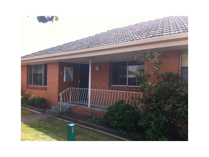 4/28A Aberfeldie Street,, Essendon VIC 3040