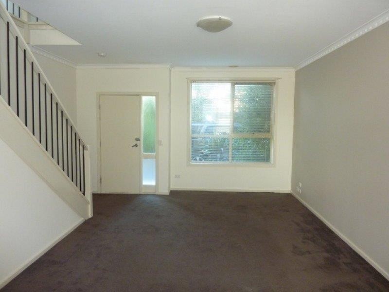 1/11 Trickey Avenue,, Sydenham VIC 3037
