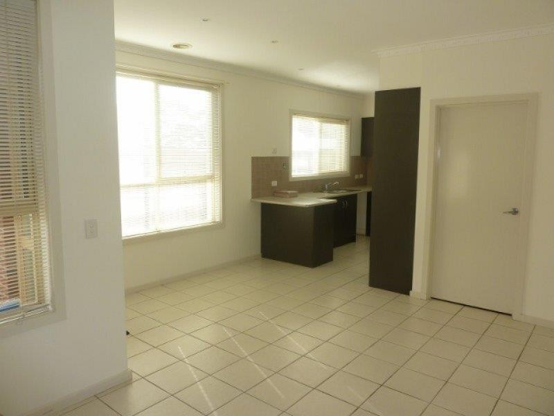 1/11 Trickey Avenue,, Sydenham VIC 3037