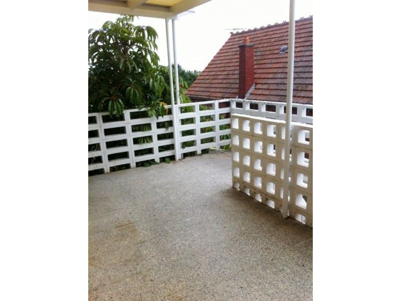 2/13 Fletcher Street, Essendon VIC 3040