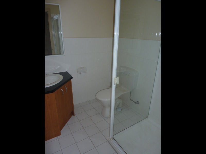 14A School Court, Oak Park VIC 3046