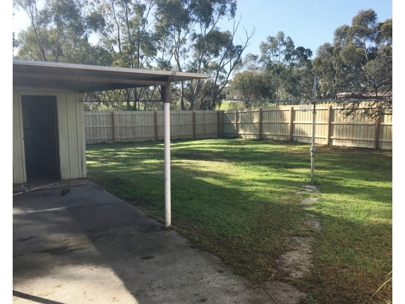 34 Charlesworth Street, Laverton VIC 3028