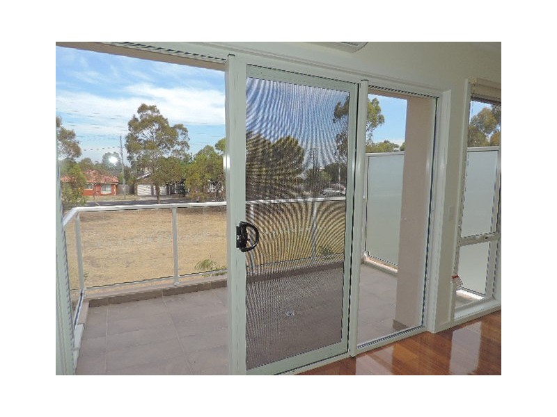 4/1 Warwick Place, Airport West VIC 3042