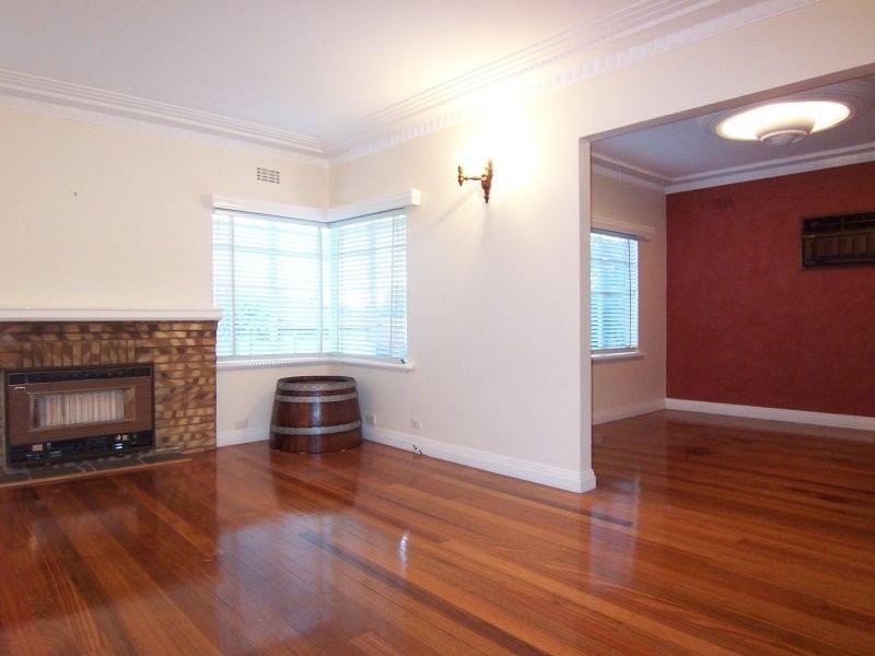 53 Deakin Street, Essendon VIC 3040