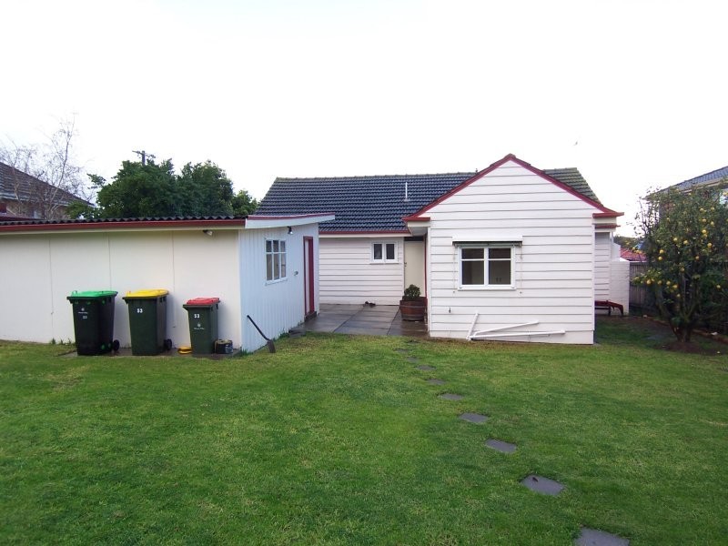 53 Deakin Street, Essendon VIC 3040
