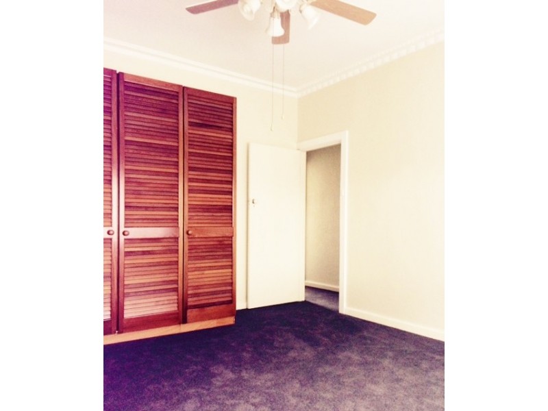 1/4 O’Shannassy Street, Essendon North VIC 3041