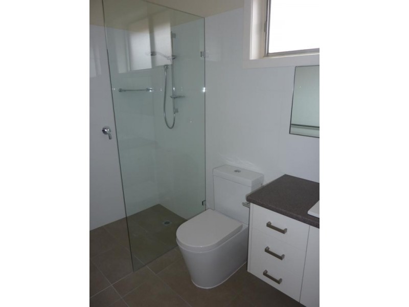 4/4 O’Shannassy Street, Essendon VIC 3040